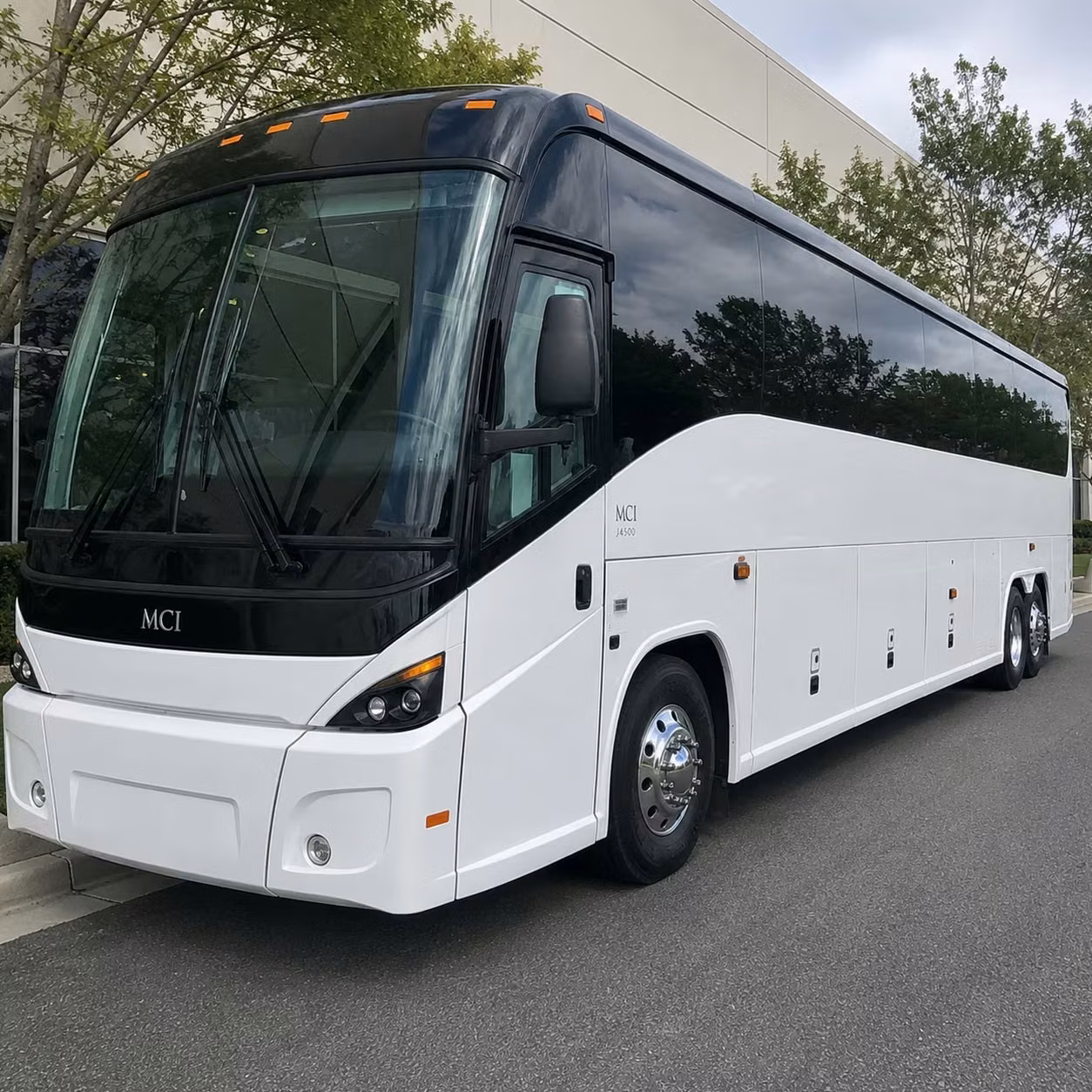 daily commuter shuttles between okc suburbs and downtown employment centers