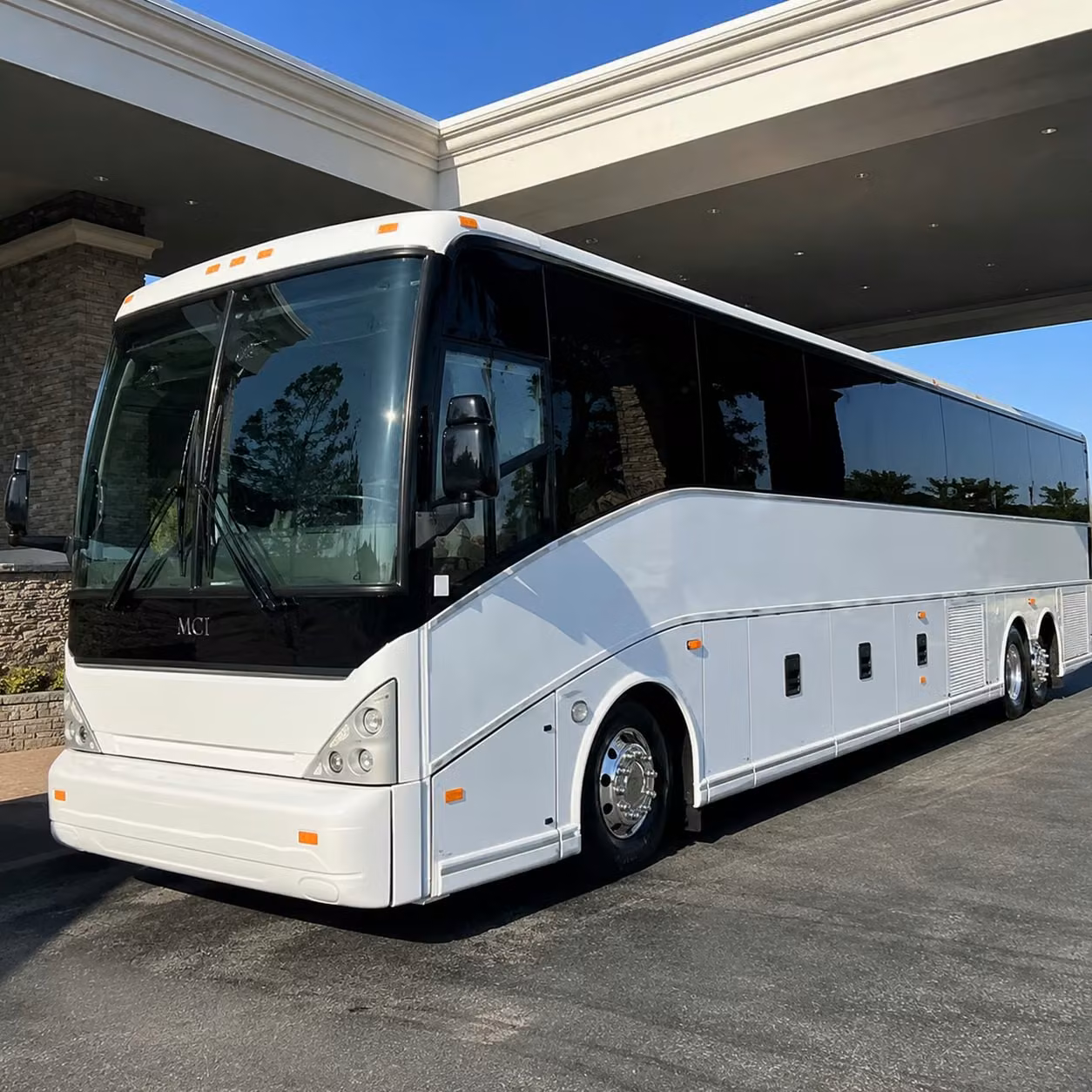 every passenger arrives comfortable with oklahoma city airport bus rentals