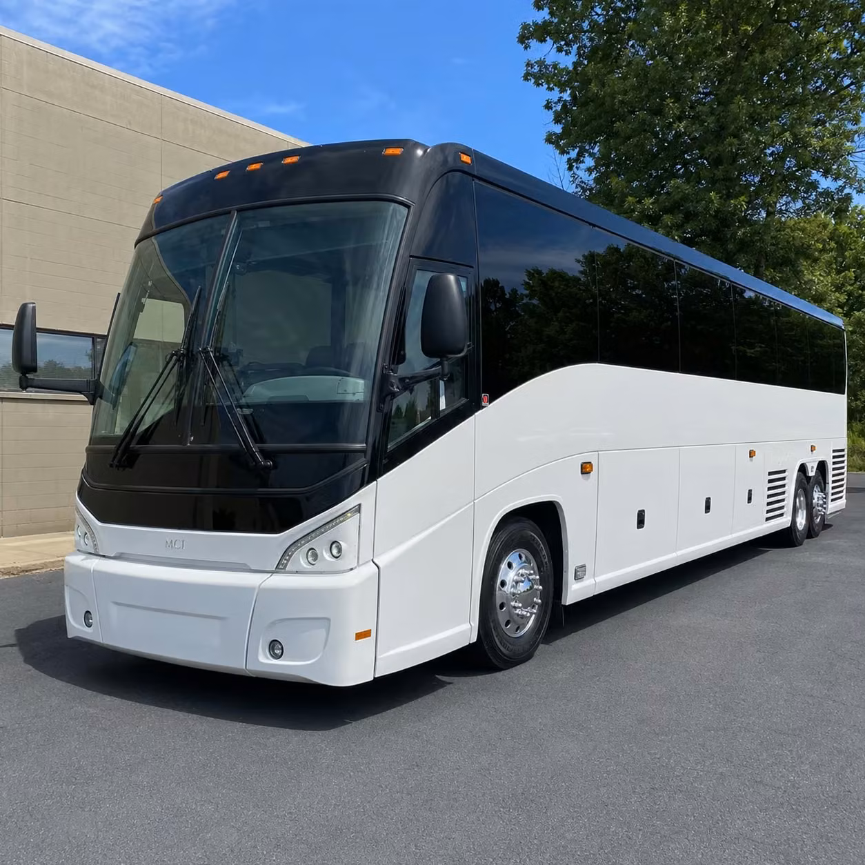 oklahomacitycharterbus com will help you book long distance transportation for corporate groups in oklahoma city