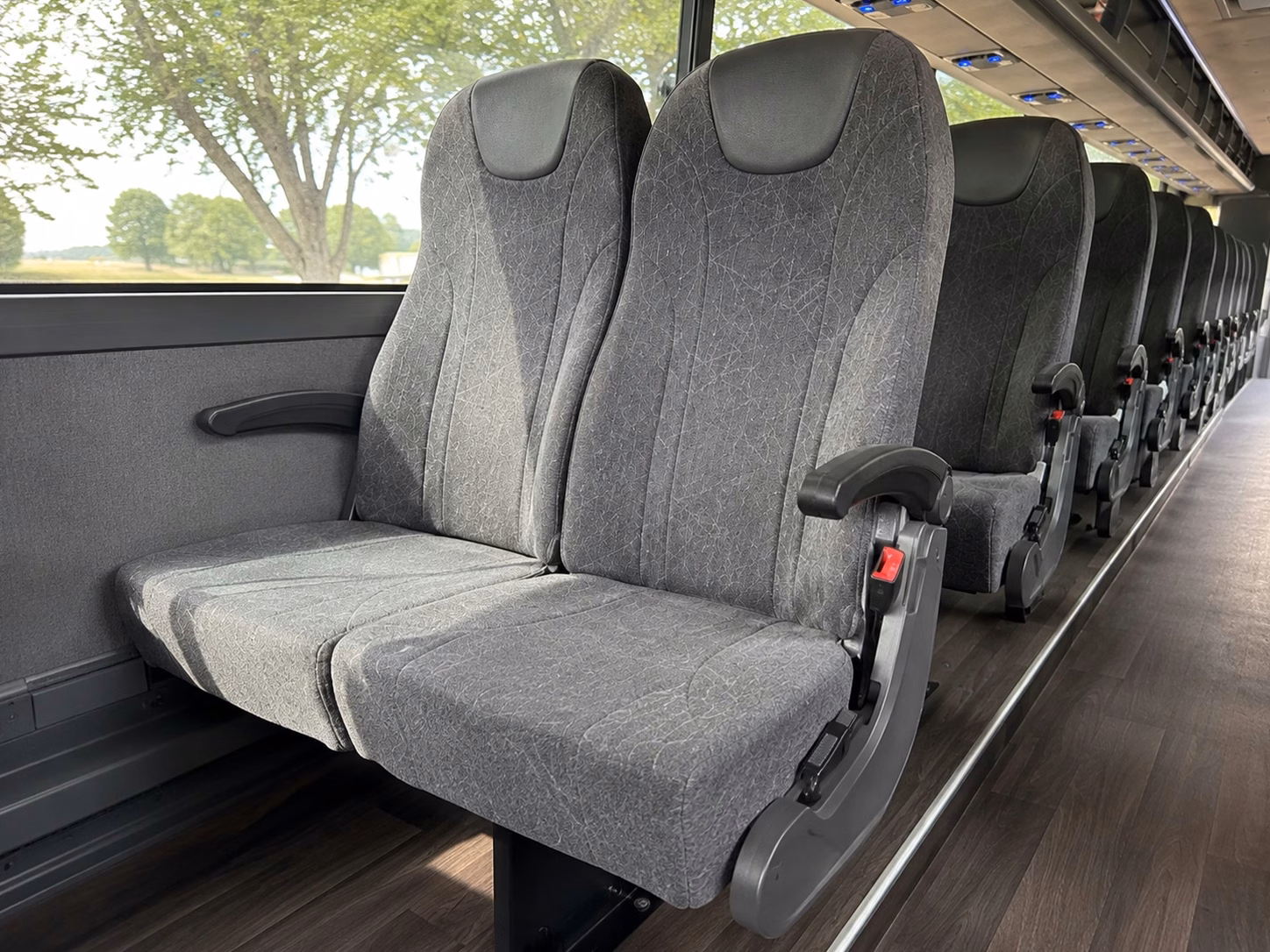 wedding transportation in oklahoma city and all the surrounding areas