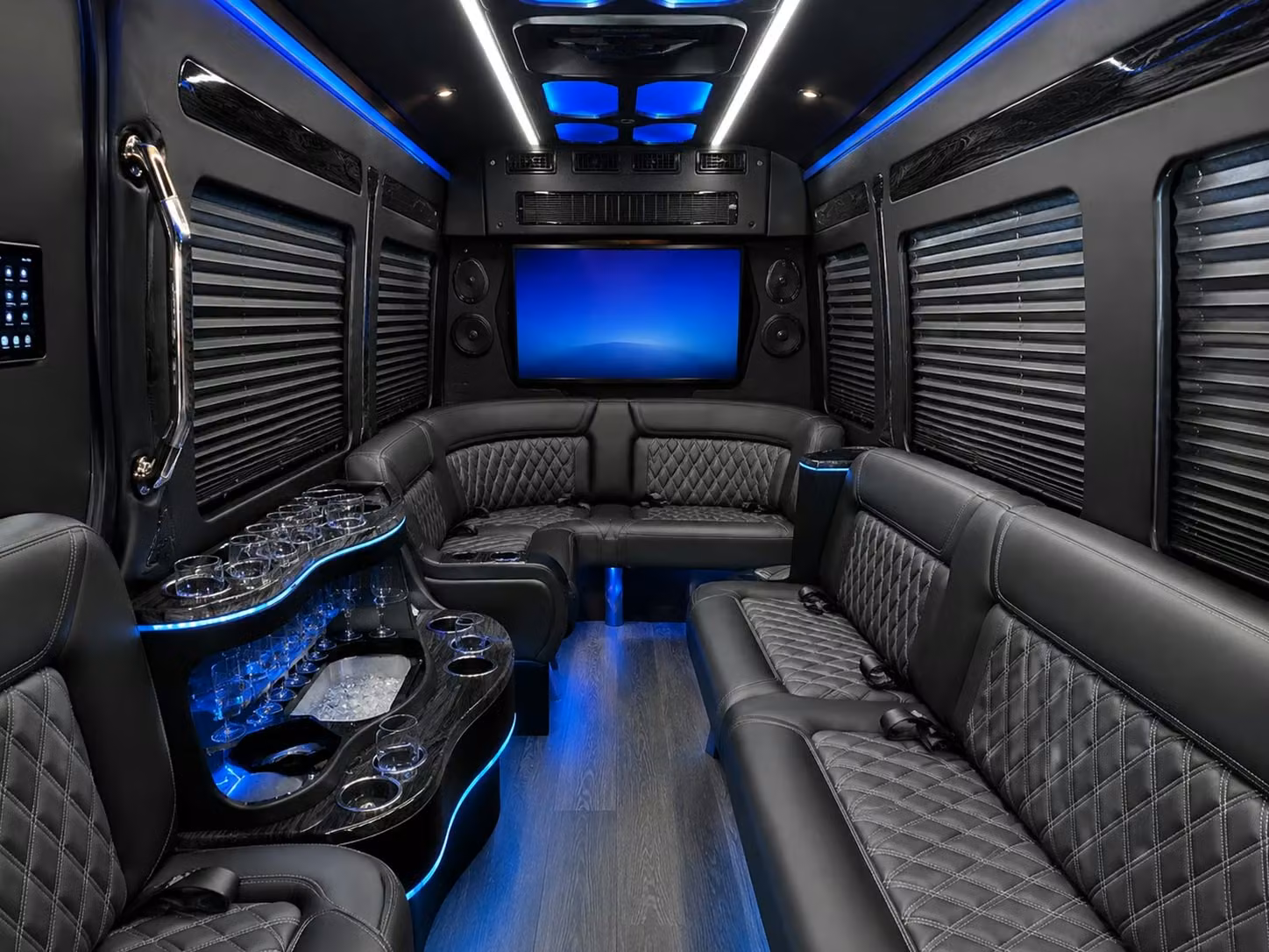 whatever your group size there s a field trip bus ready for oklahoma city